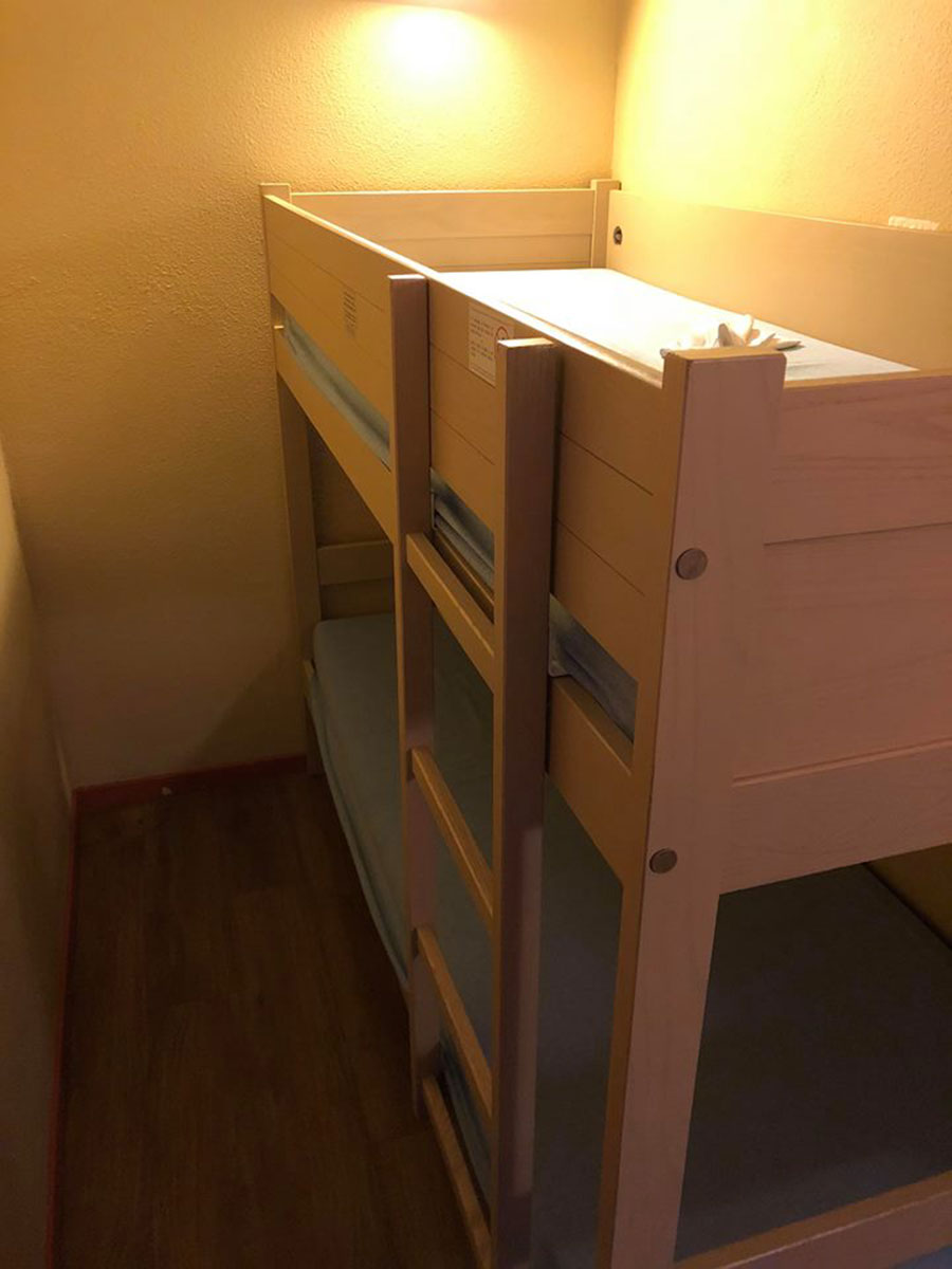 Ours Blanc 206