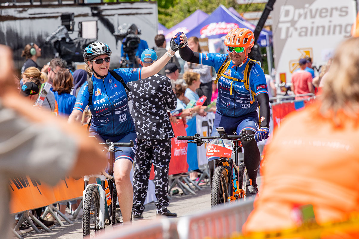 Shop openings<br> Alpe d'Huzes 2023