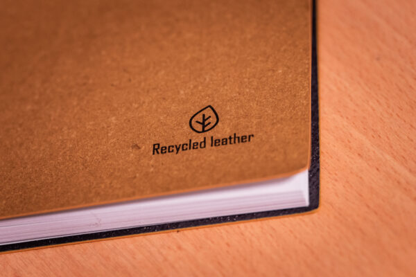 Recycled leather notebook - Image 3