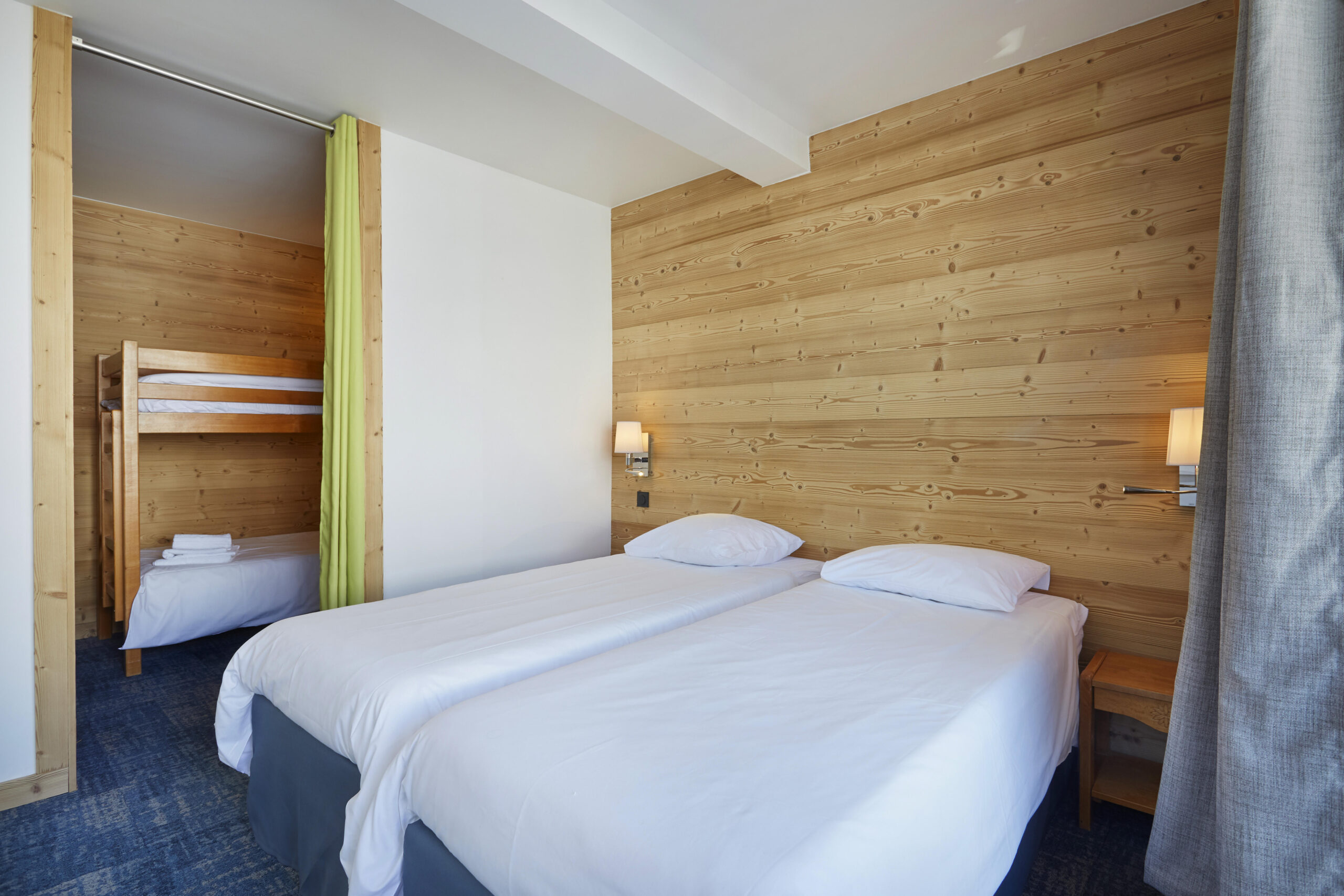 Hôtel Eliova Le Chaix