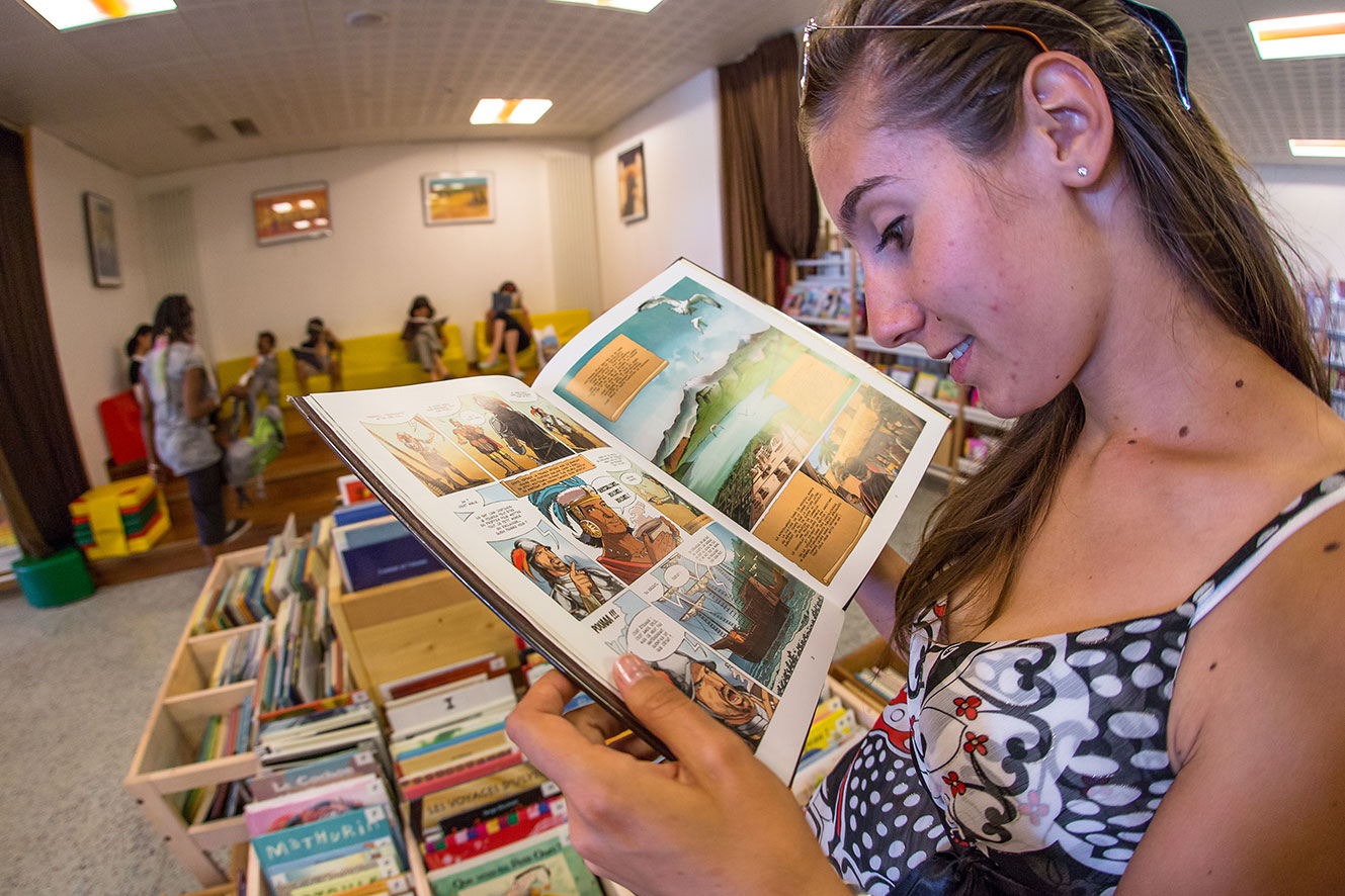 Biblioth&egrave;que / M&eacute;diath&egrave;que