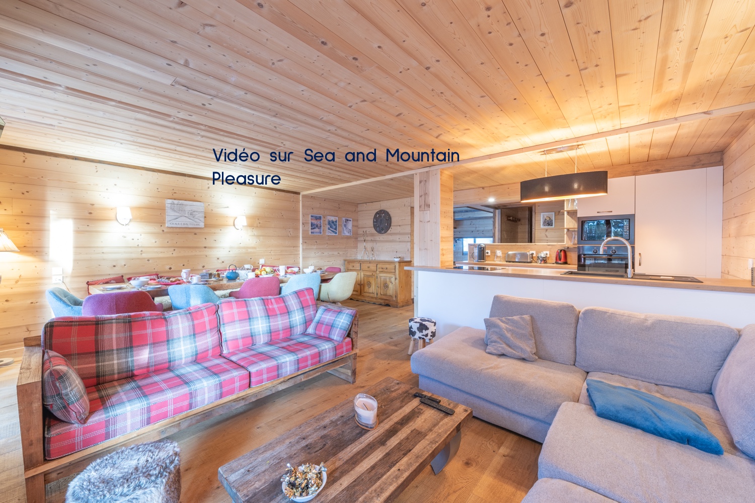 Chalet Alpe Two 12P- 5 CH- 5 SDB - Jacuzzi- Sauna- Pieds des pistes et centre