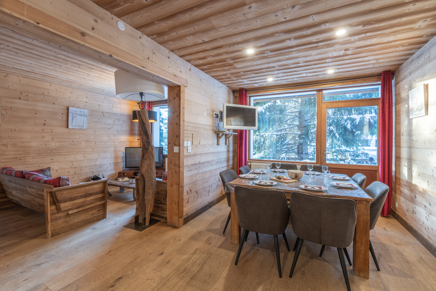 Chalet Alpe One 8P -3 chambres -3 SDB- pieds des pistes et centre