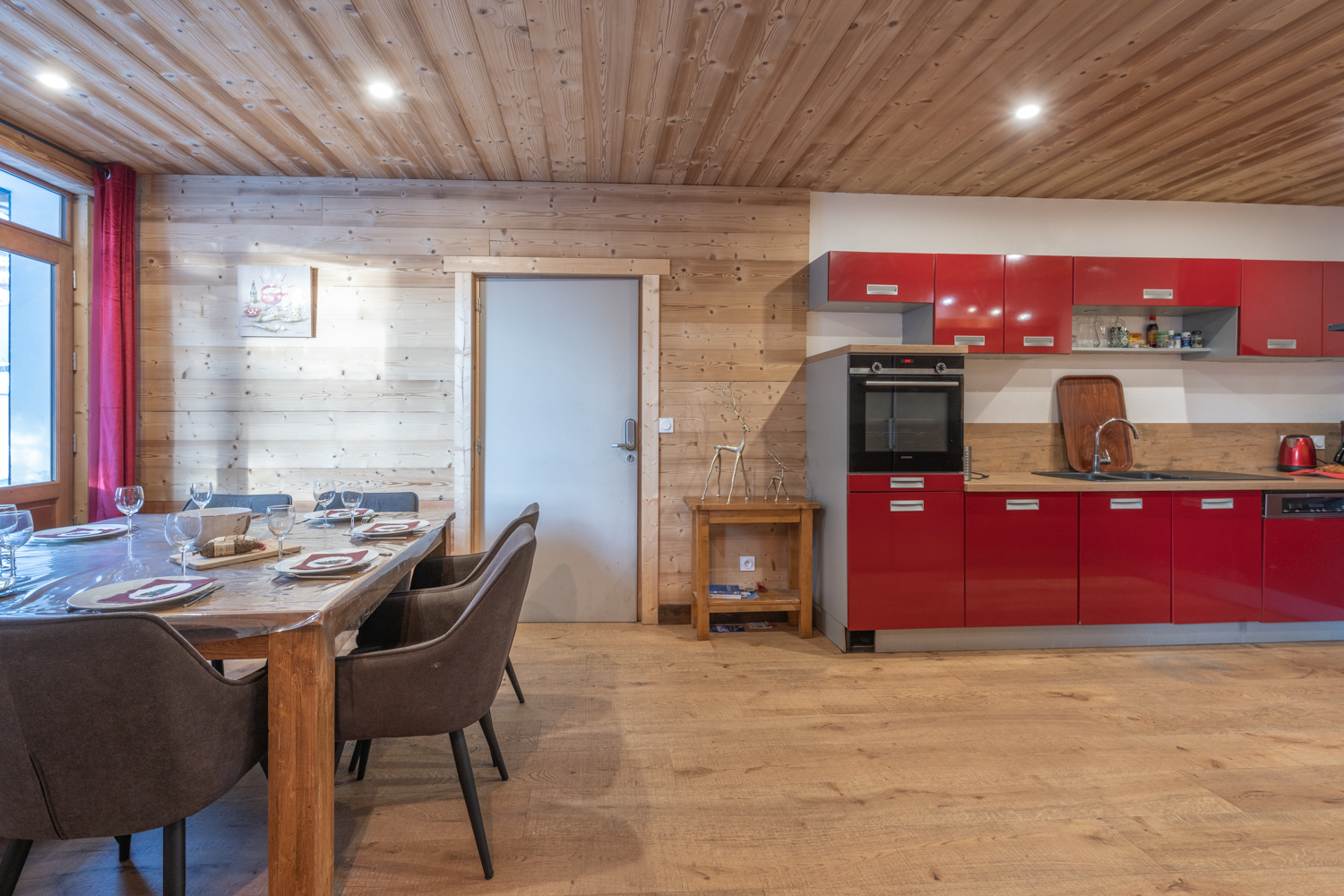 Chalet Alpe One 8P -3 chambres -3 SDB- pieds des pistes et centre