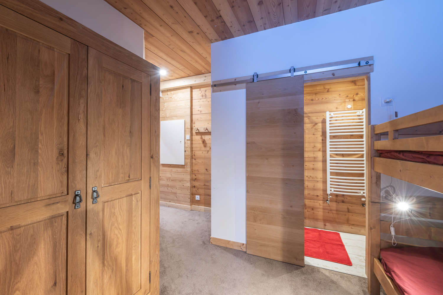 Chalet Alpe One 8P -3 chambres -3 SDB- pieds des pistes et centre