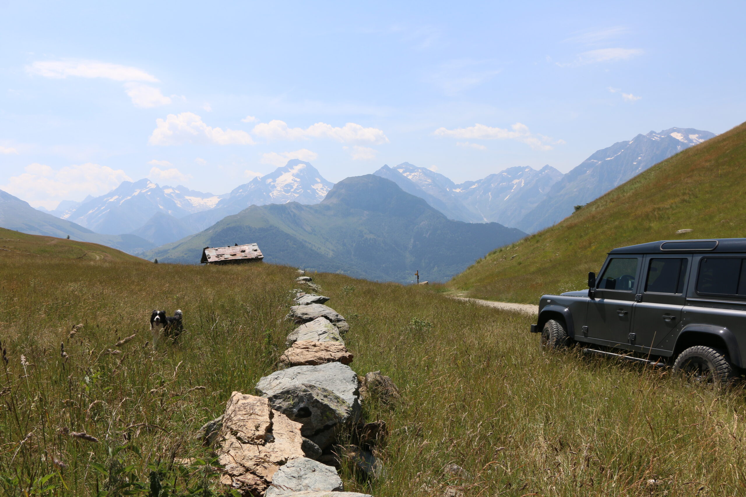 Anna Purna Adventure Road Trip Land Rover Defender Col de Cluy