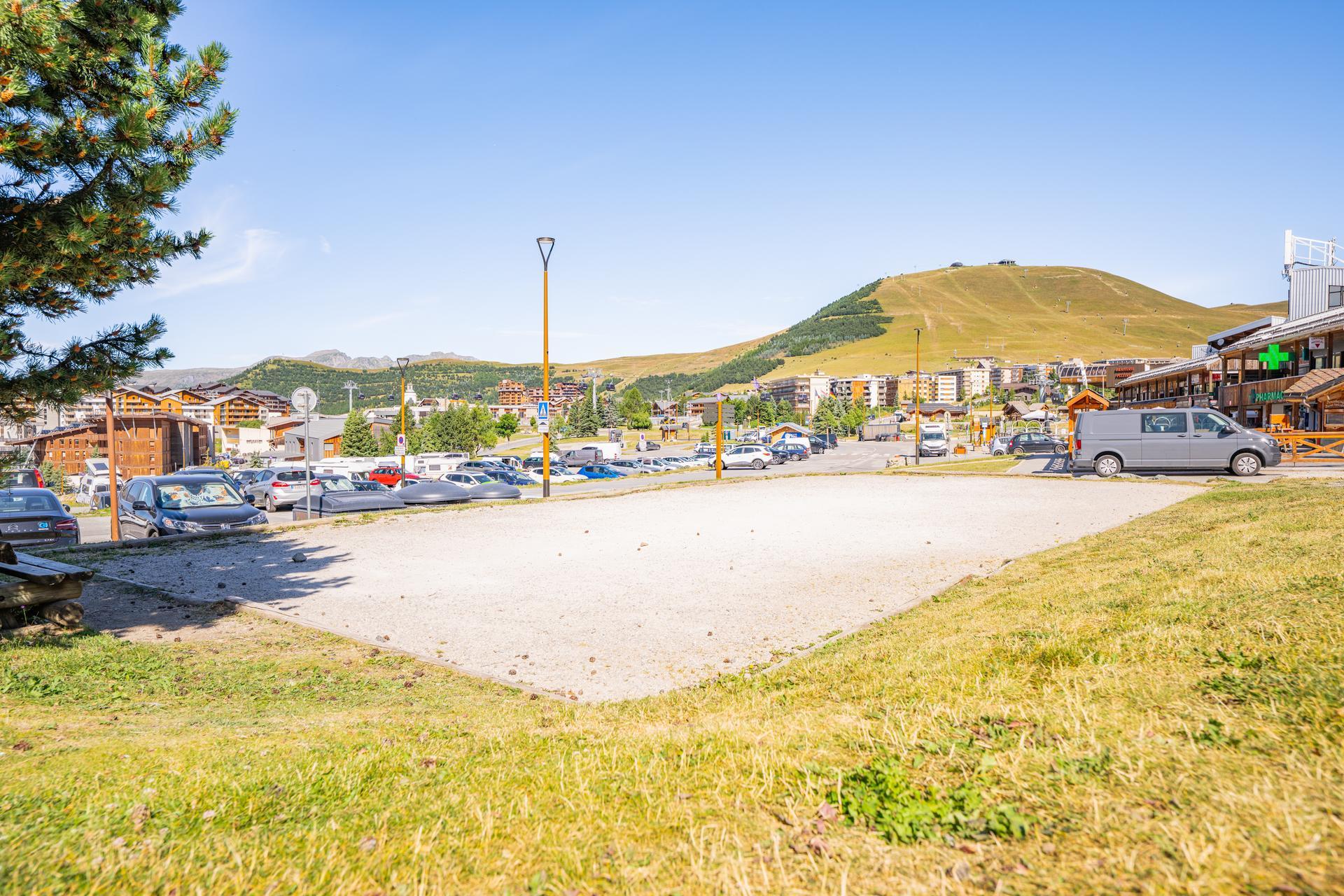 P&eacute;tanque (terrains)_Alpe d'Huez