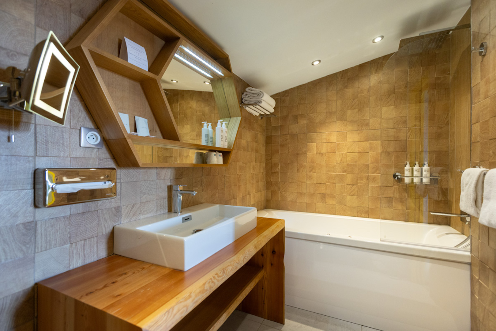 Royal Ours Blanc_Alpe d'Huez