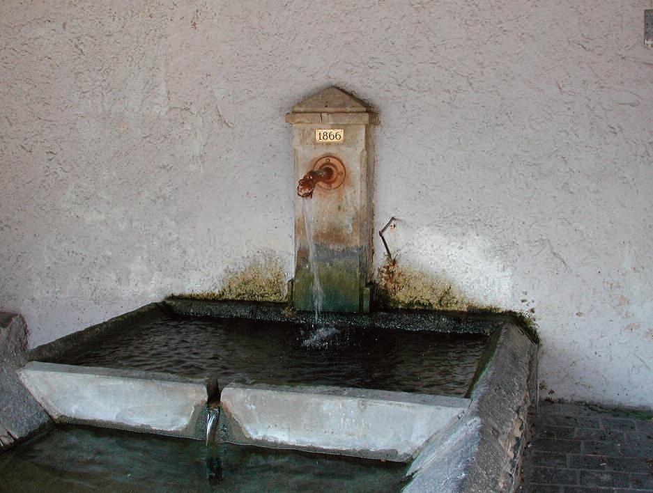 Lavoirs &agrave; Huez village