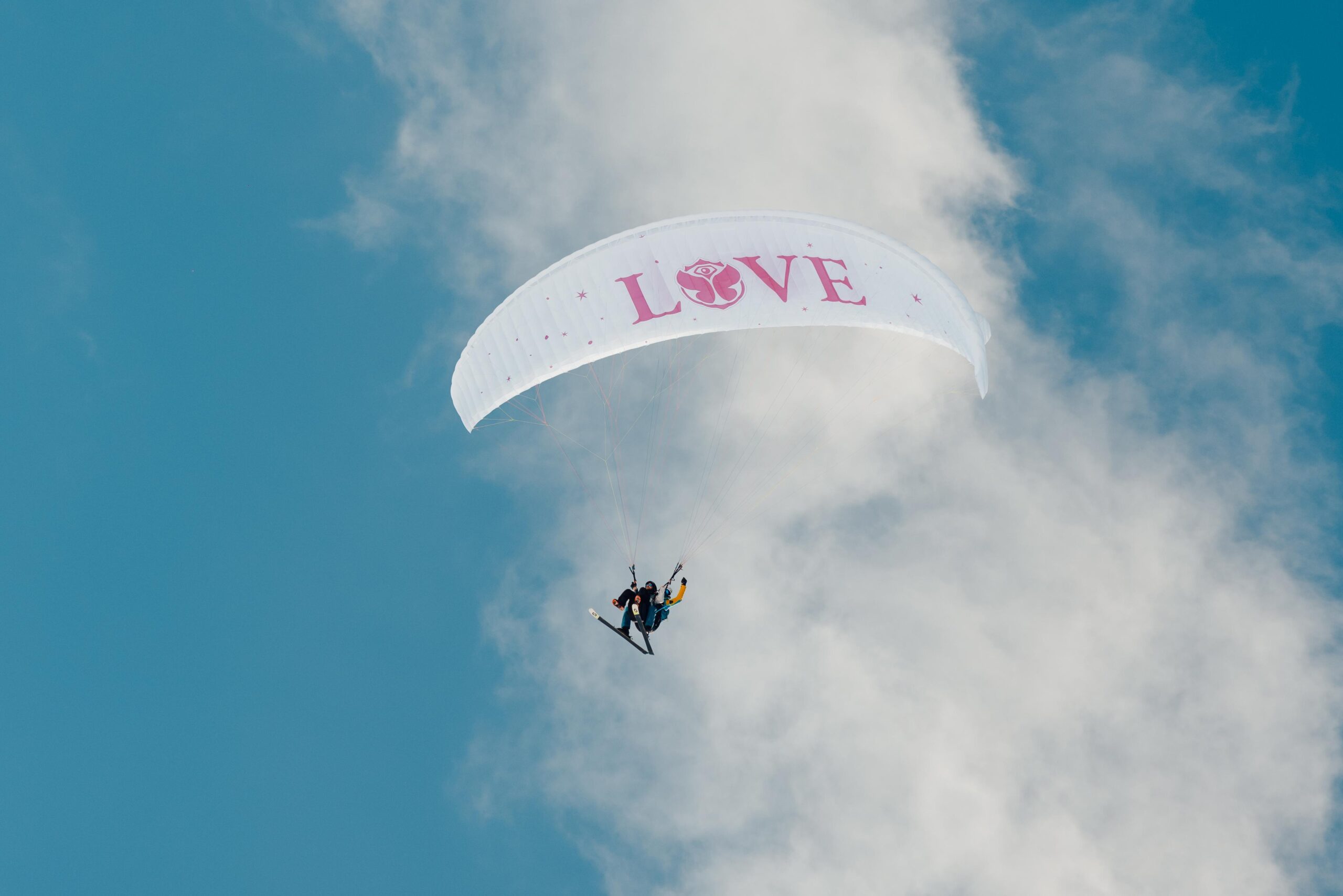 Parapente Tomorrowland Winter