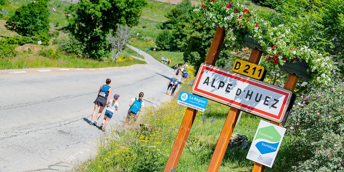 Mont&eacute;e de l'Alpe d'Huez du 93&egrave;me RAM