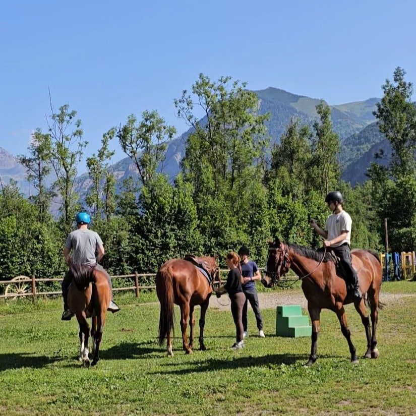 Balade &agrave; cheval depuis l'Alpe d'Huez