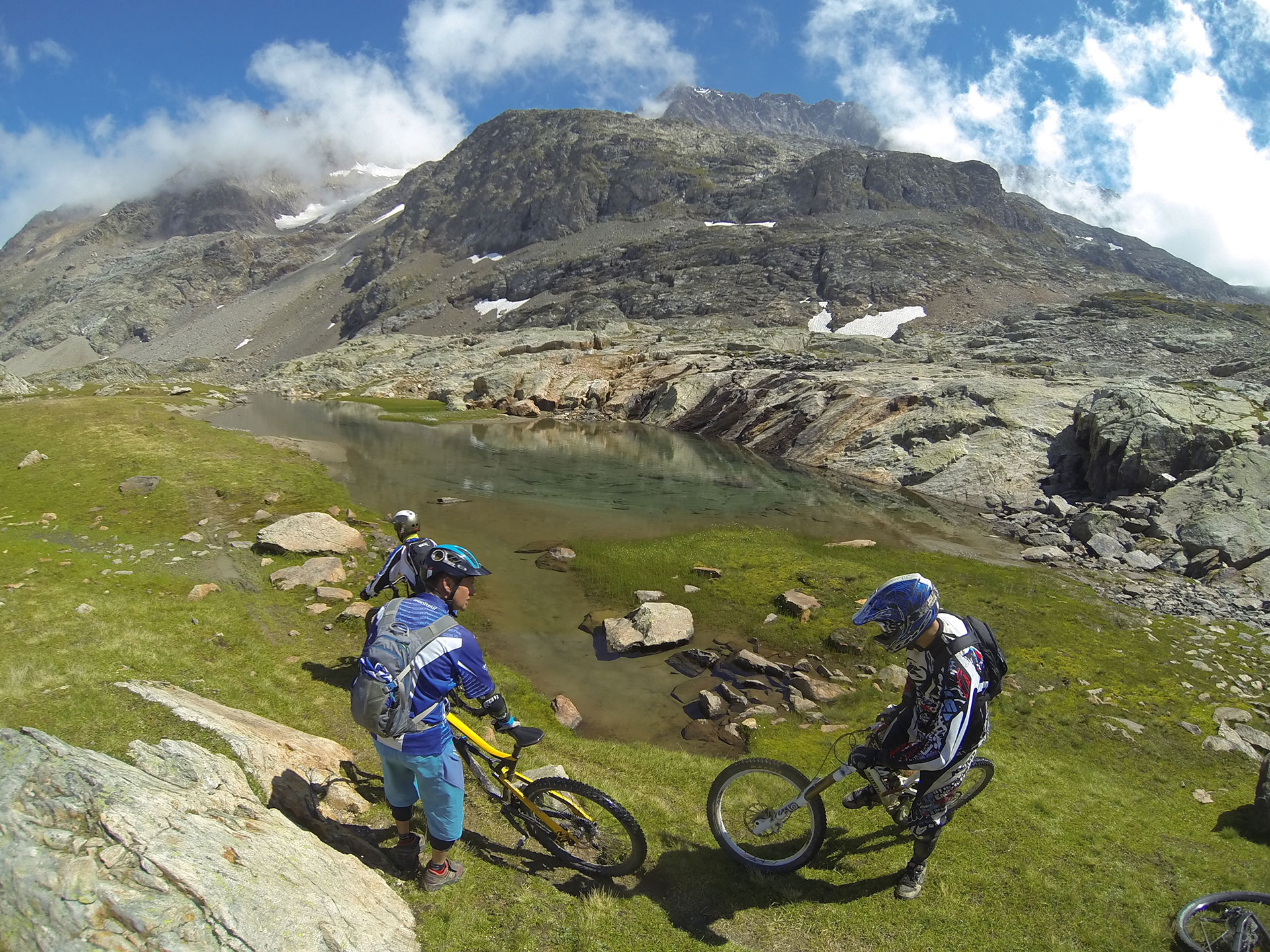 Ecole MCF Alpe d'Huez - Cours de VTT et V&eacute;lo de route_Alpe d'Huez