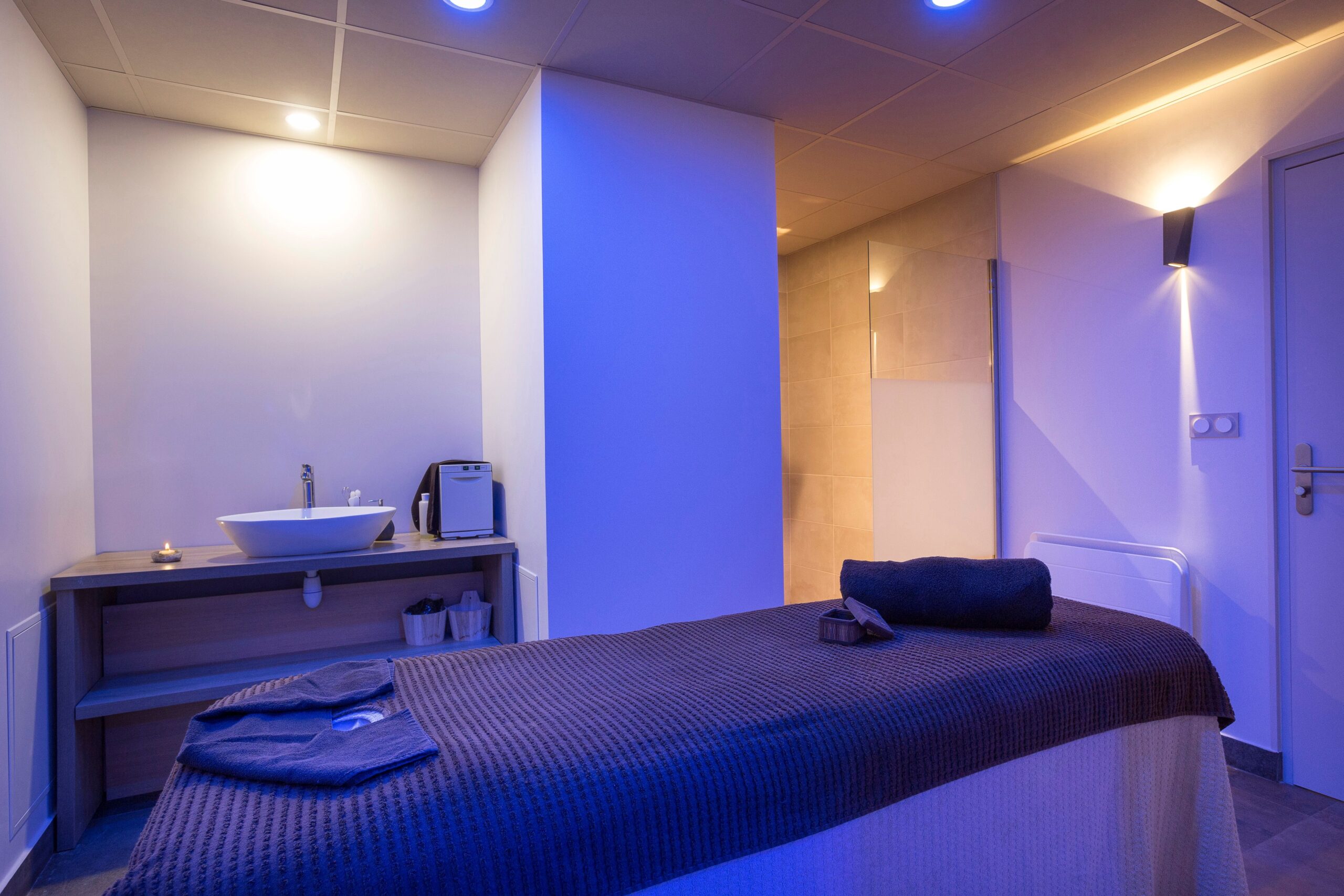 MASSAGE_090-MMV_AlpeHuez-Bergers_H19_®ManuReyboz.jpg